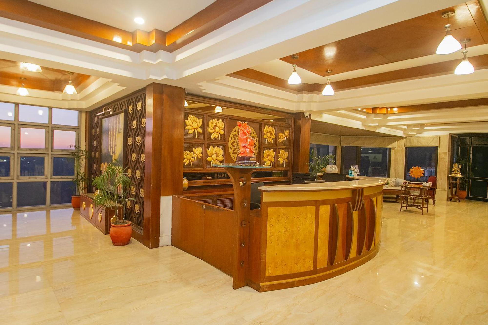 Отель Amritara Surya, Mcleodganj, Дармсала Экстерьер фото